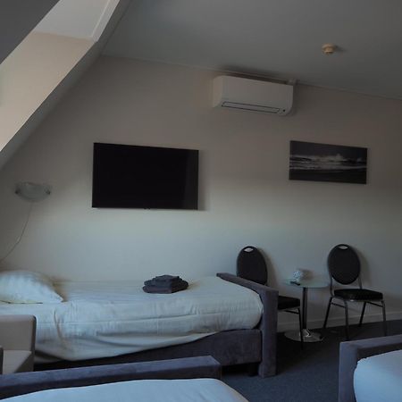 Hotel De Harmonie Sexbierum エクステリア 写真