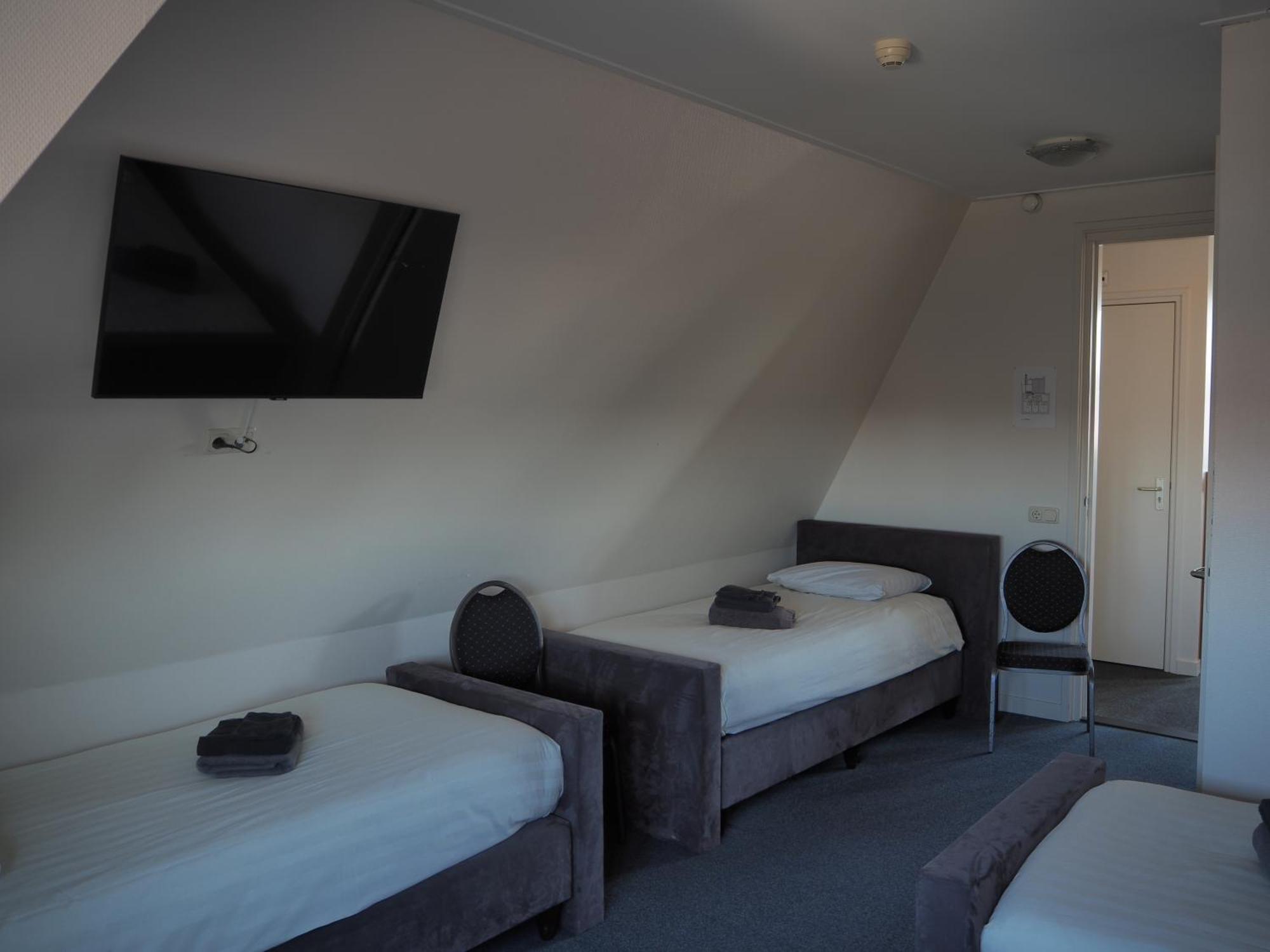 Hotel De Harmonie Sexbierum エクステリア 写真
